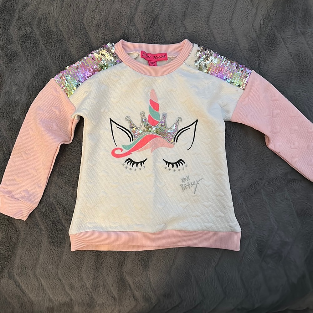 Unicorn sweatshirt